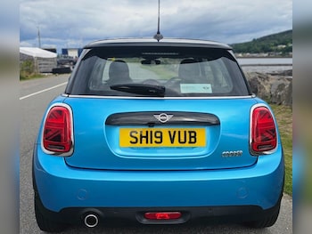Used MINI Hatch 2019 for sale - 75365381: Photo