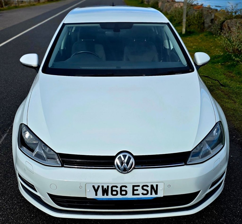 Used Volkswagen Golf 2017 for sale - 77891209: Photo 4