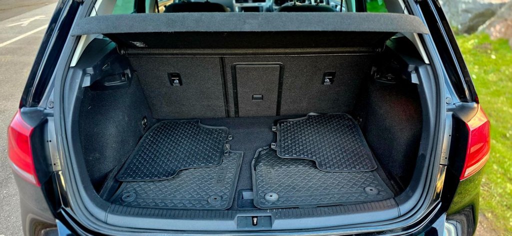 Used Volkswagen Golf 2014 for sale - 77551715: Photo 31