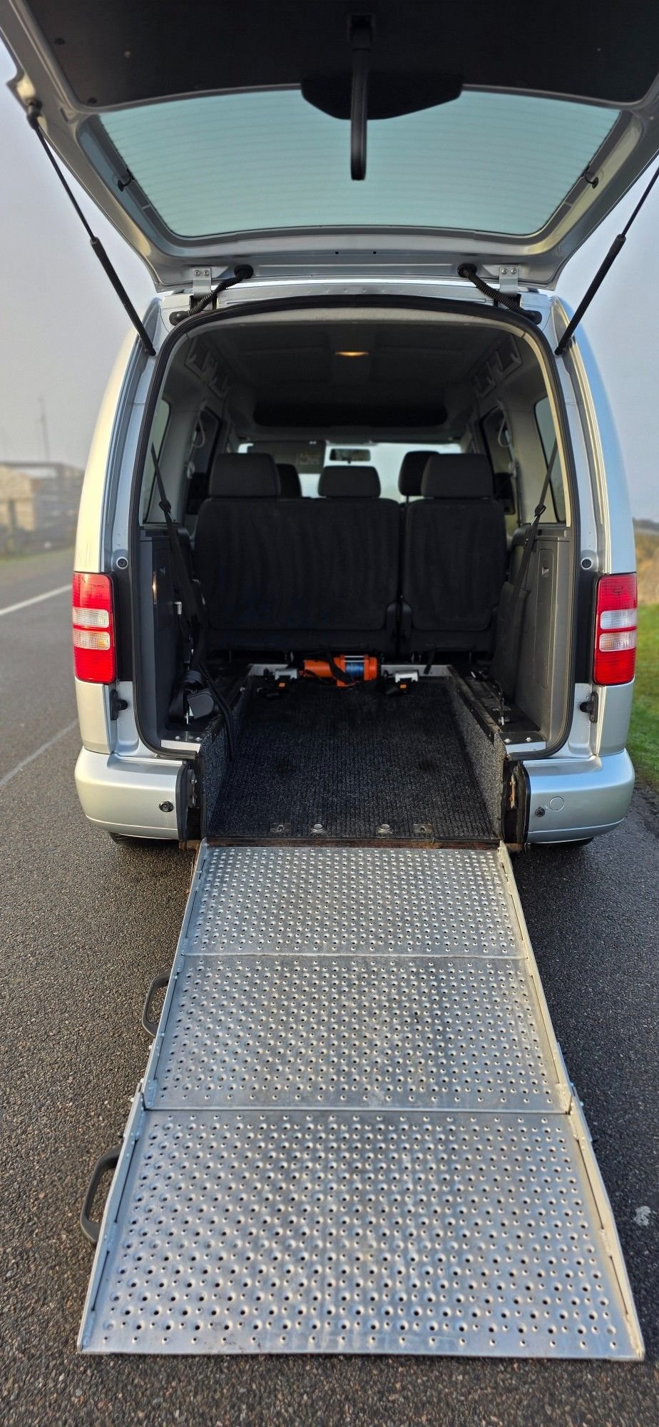 Used Volkswagen Caddy Maxi Life 2016 for sale - 76973506: Photo 24