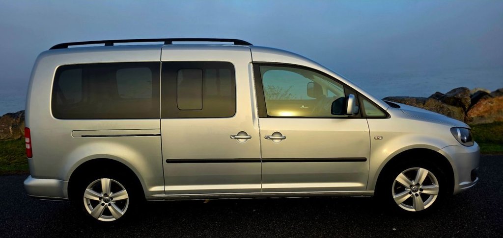 Used Volkswagen Caddy Maxi Life 2016 for sale - 76973506: Photo 3