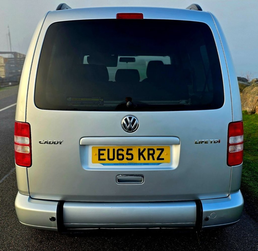 Used Volkswagen Caddy Maxi Life 2016 for sale - 76973506: Photo 4