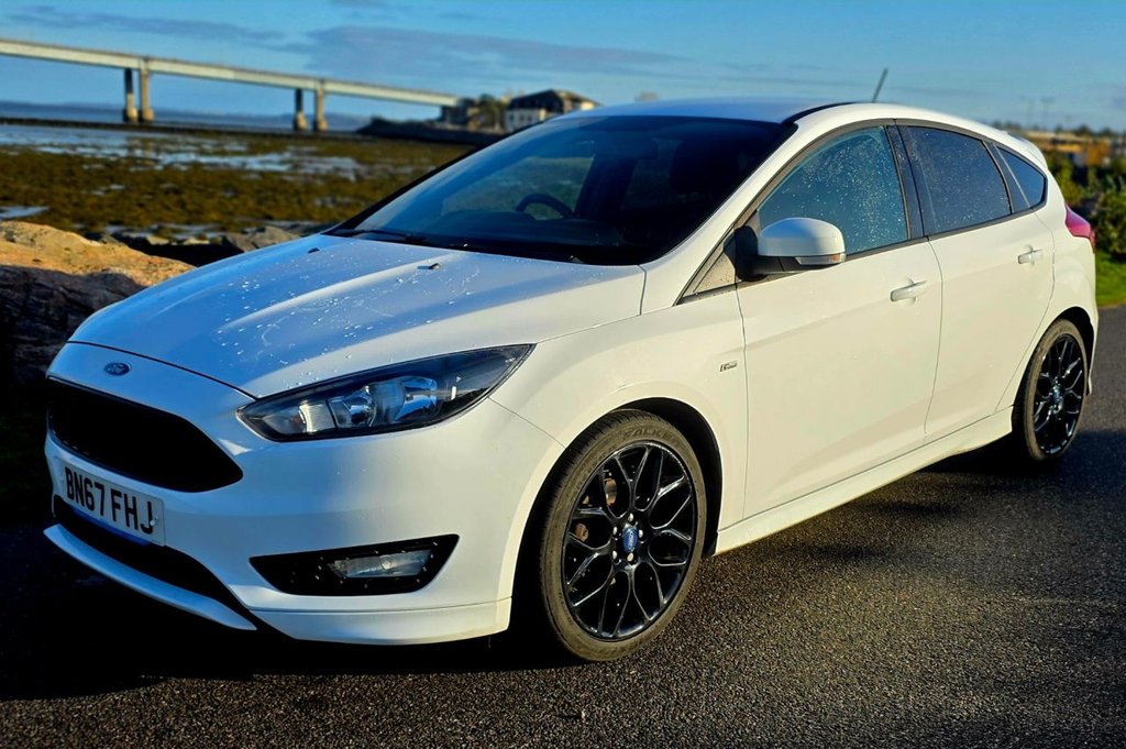 Used Ford Focus 2017 for sale - 76559064: Photo 10