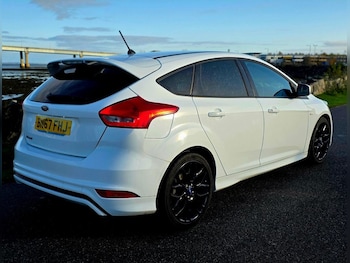 Used Ford Focus 2017 for sale - 76559064: Photo