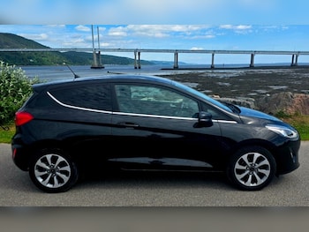 Used Ford Fiesta 2017 for sale - 78990296: Photo