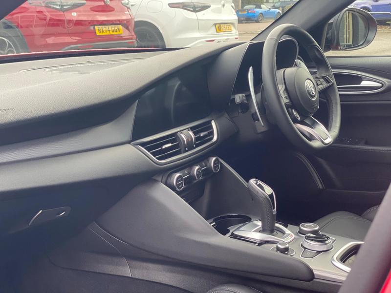 Used Alfa Romeo Giulia 2024 for sale - 77159229: Photo 9