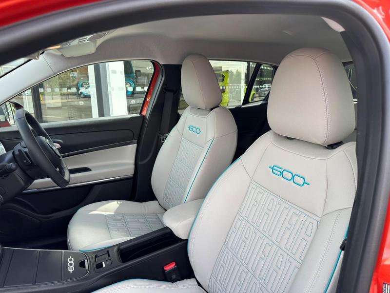 Used Fiat 600 2024 for sale - 76888087: Photo 25