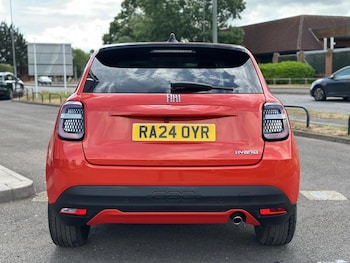 Used Fiat 600 2024 for sale - 76888087: Photo