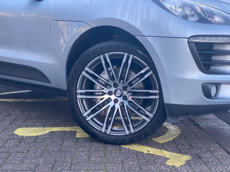 Used Porsche Macan 2014 for sale - 76931229: Photo 22