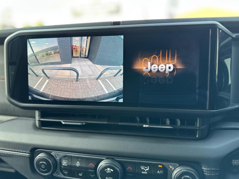 Used Jeep Wrangler 2024 for sale - 76888140: Photo 29