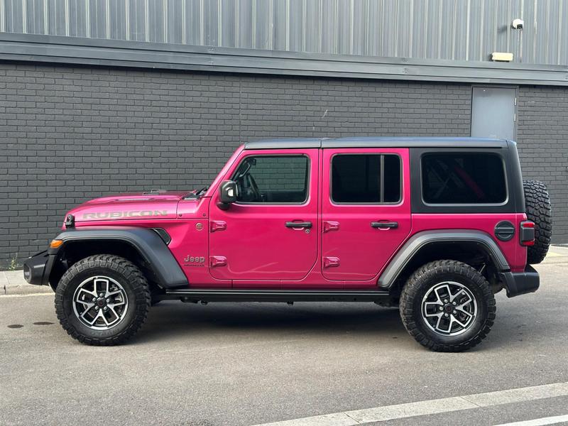 Used Jeep Wrangler 2024 for sale - 76888140: Photo 4