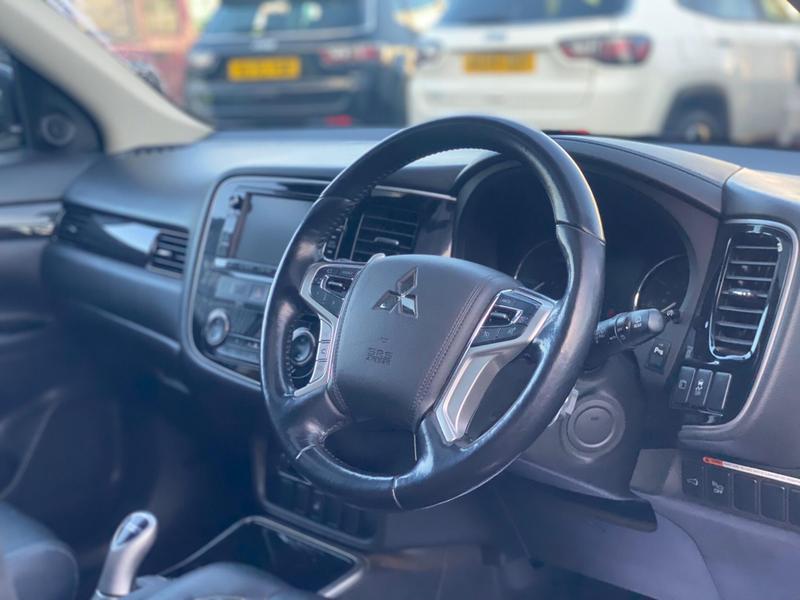 Used Mitsubishi Outlander 2016 for sale - 76931320: Photo 10