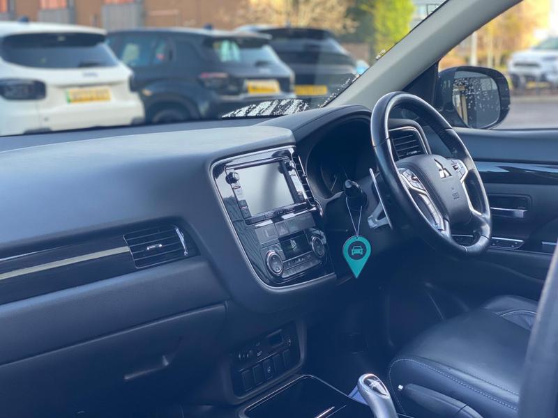 Used Mitsubishi Outlander 2016 for sale - 76931320: Photo 11