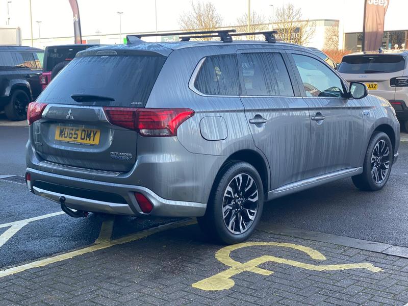Used Mitsubishi Outlander 2016 for sale - 76931320: Photo 9