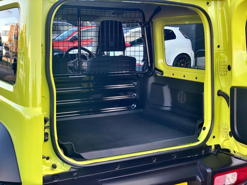 Used Suzuki Jimny 2024 for sale - 76888167: Photo 32