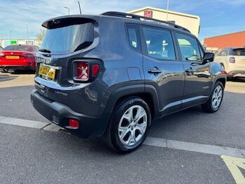Used Jeep Renegade 2022 for sale - 78121476: Photo