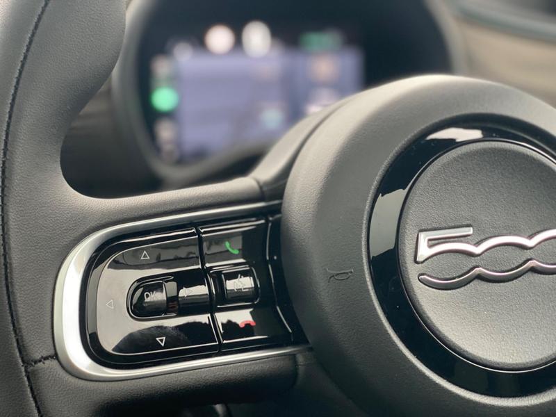 Used Fiat 500e 2025 for sale - 76931227: Photo 20