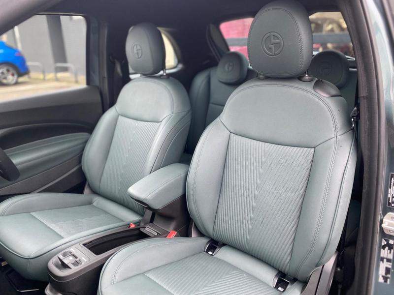 Used Fiat 500e 2025 for sale - 76931227: Photo 37