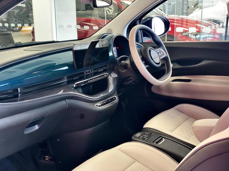 Used Fiat 500e for sale - 77447340: Photo 9