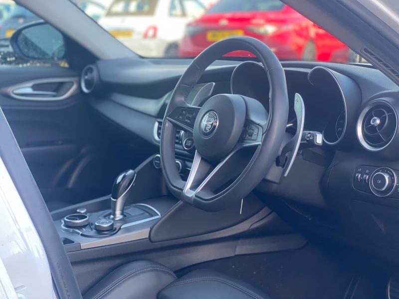 Used Alfa Romeo Giulia 2019 for sale - 77179671: Photo 11