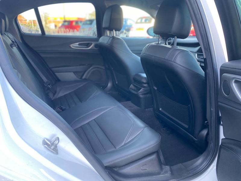 Used Alfa Romeo Giulia 2019 for sale - 77179671: Photo 20