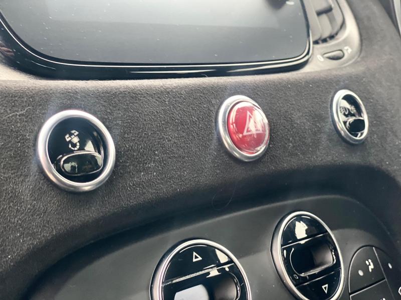 Used Abarth 695 2024 for sale - 77006150: Photo 10