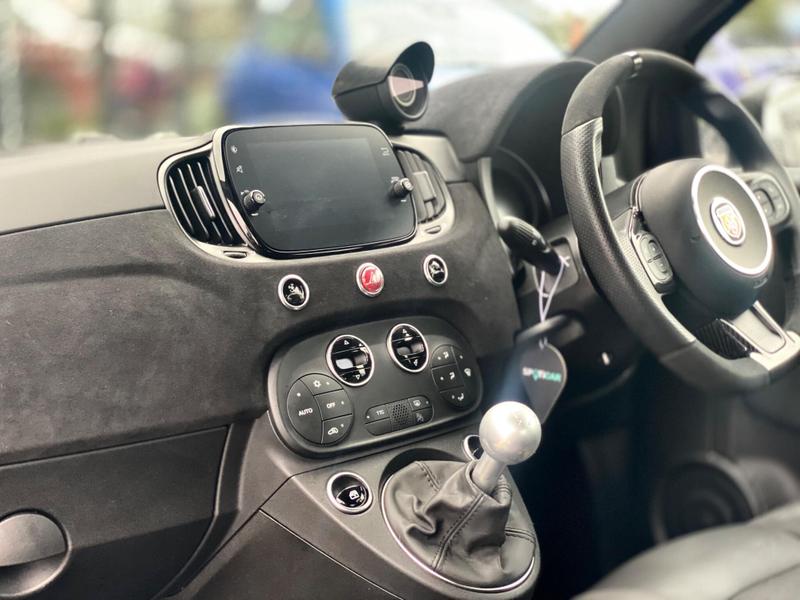 Used Abarth 695 2024 for sale - 77006150: Photo 9