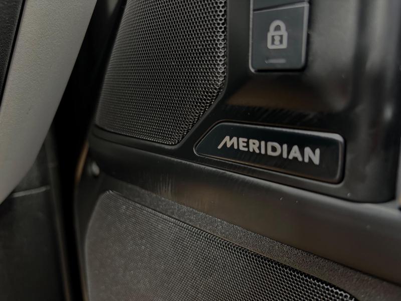 Used Land Rover Defender 2024 for sale - 76888142: Photo 15