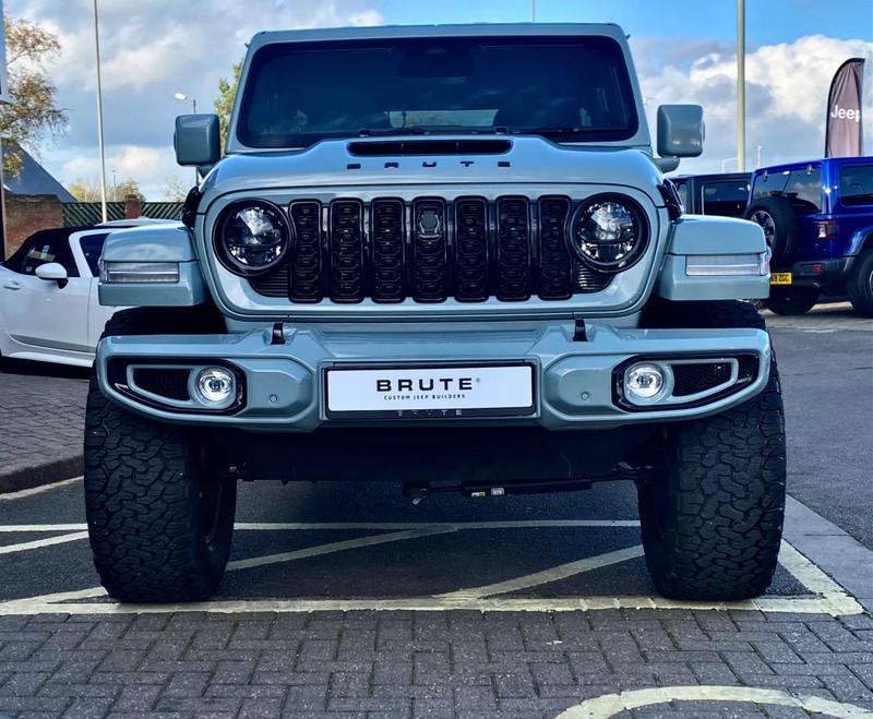 Used Jeep Wrangler 2025 for sale - 76888210: Photo 2