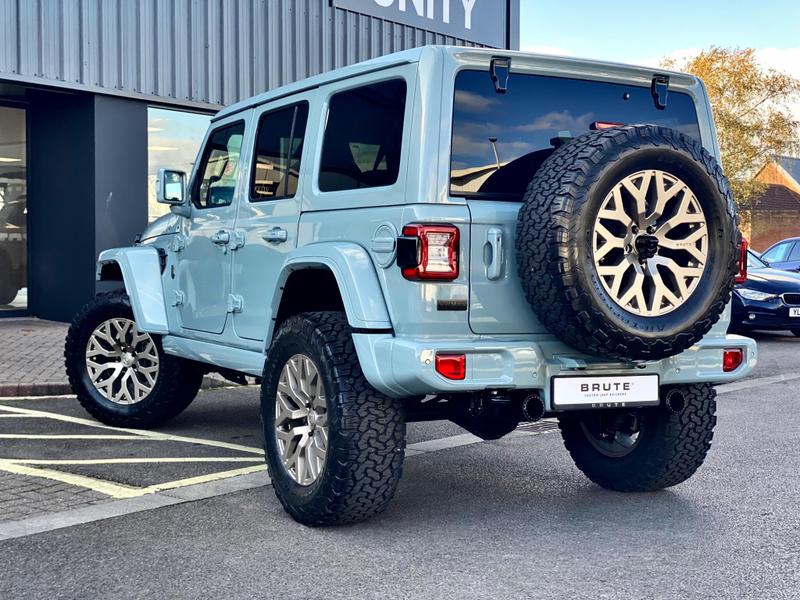 Used Jeep Wrangler 2025 for sale - 76888210: Photo 3