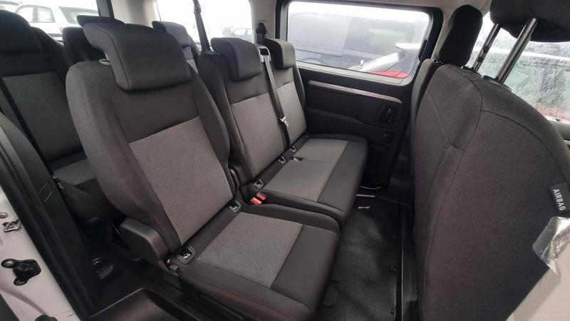 Used Peugeot Traveller for sale - 78117234: Photo 11