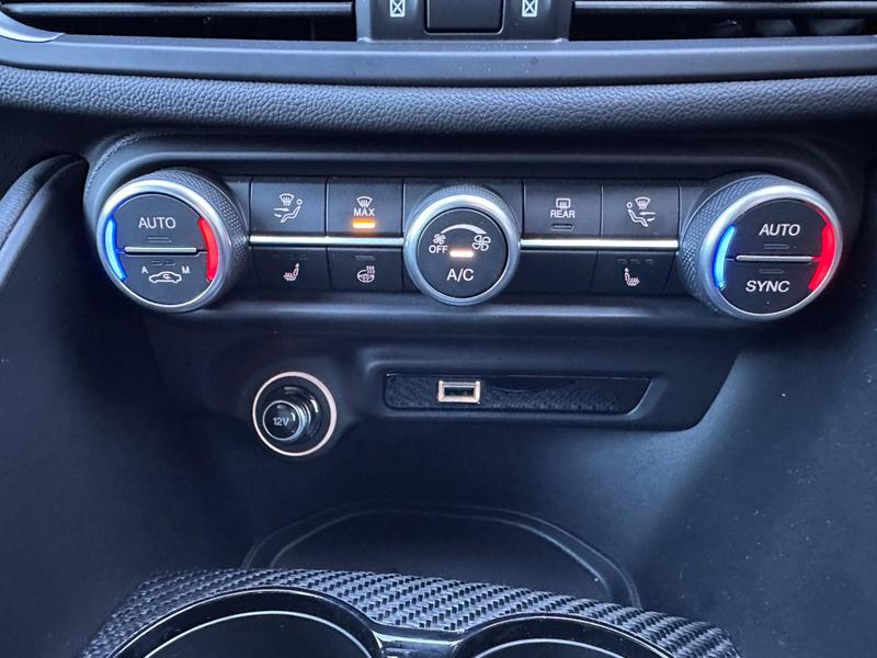 Used Alfa Romeo Giulia 2023 for sale - 77312674: Photo 20