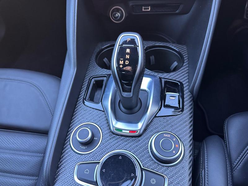 Used Alfa Romeo Giulia 2023 for sale - 77312674: Photo 9