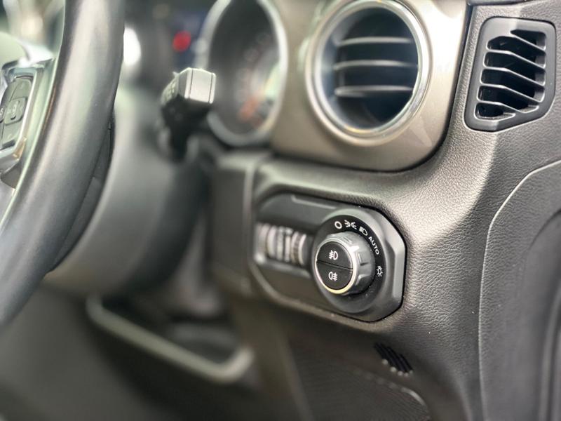 Used Jeep Wrangler 2019 for sale - 76888121: Photo 26