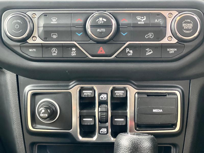 Used Jeep Wrangler 2019 for sale - 76888121: Photo 28