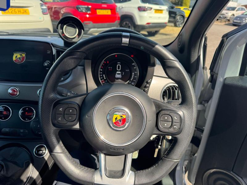 Used Abarth 595 2022 for sale - 78166250: Photo 18