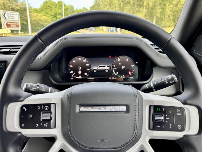 Used Land Rover Defender 110 2024 for sale - 78025679: Photo 10