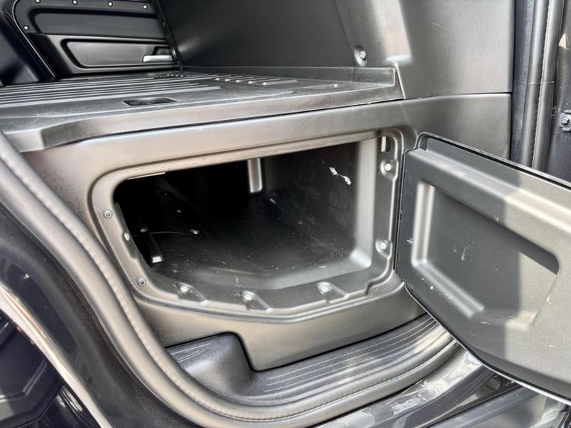 Used Land Rover Defender 110 2024 for sale - 78025679: Photo 28