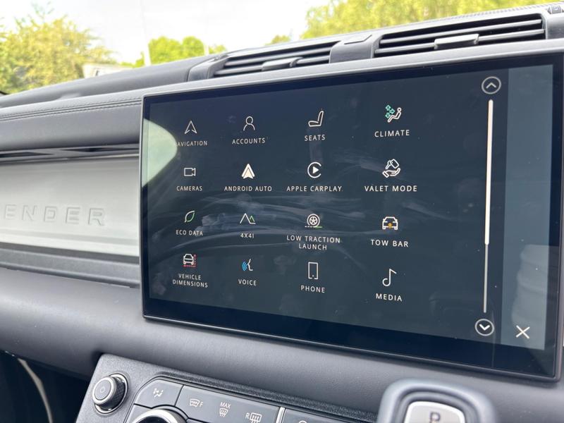 Used Land Rover Defender 110 2024 for sale - 78025679: Photo 37