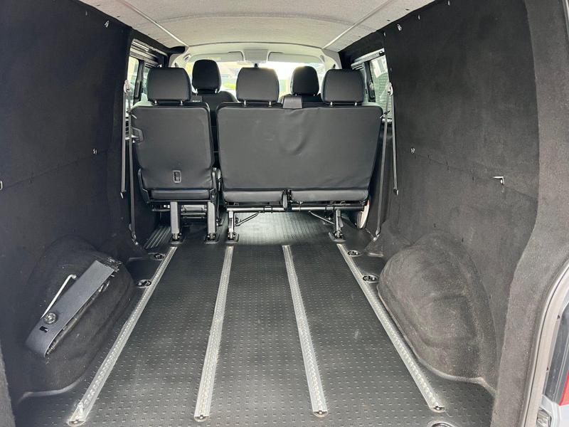 Used Volkswagen Transporter 2023 for sale - 76888225: Photo 33