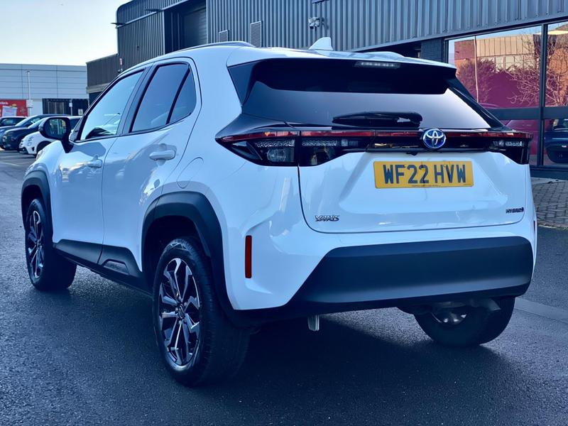 Used Toyota Yaris Cross 2022 for sale - 76888150: Photo 3