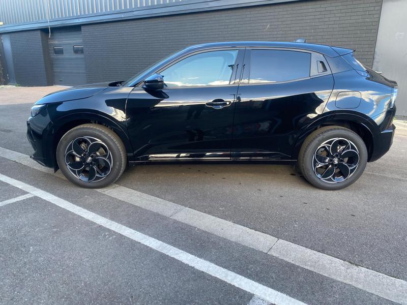 Used Alfa Romeo Junior 2025 for sale - 76888053: Photo 4