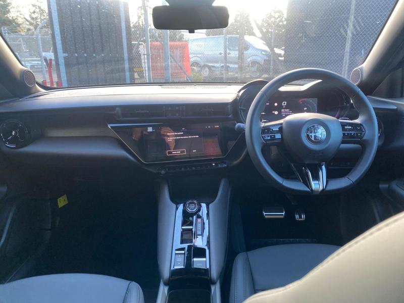 Used Alfa Romeo Junior 2025 for sale - 76888053: Photo 8