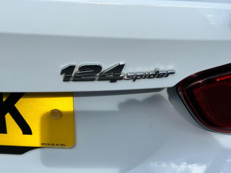 Used Fiat 124 Spider 2017 for sale - 76888065: Photo 24