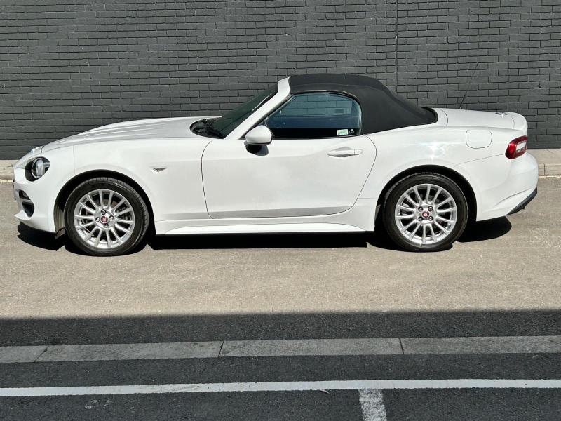 Used Fiat 124 Spider 2017 for sale - 76888065: Photo 3