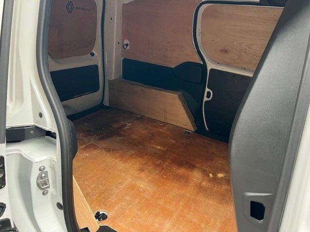 Used Renault Kangoo 2024 for sale - 77910212: Photo 9