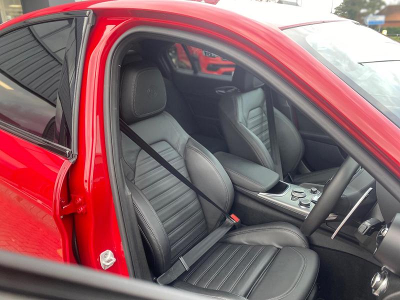 Used Alfa Romeo Giulia 2024 for sale - 77417130: Photo 13