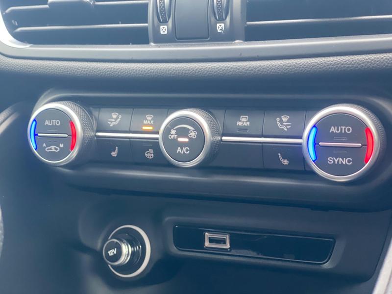 Used Alfa Romeo Giulia 2024 for sale - 77417130: Photo 19