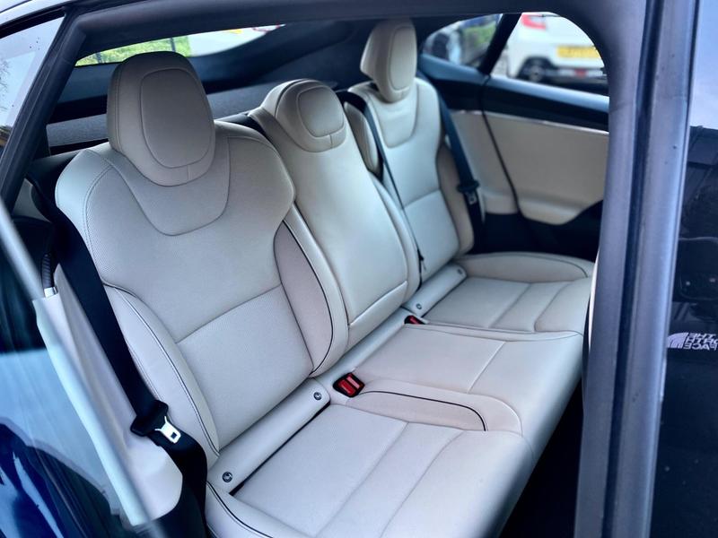 Used Tesla Model S for sale - 76888132: Photo 11