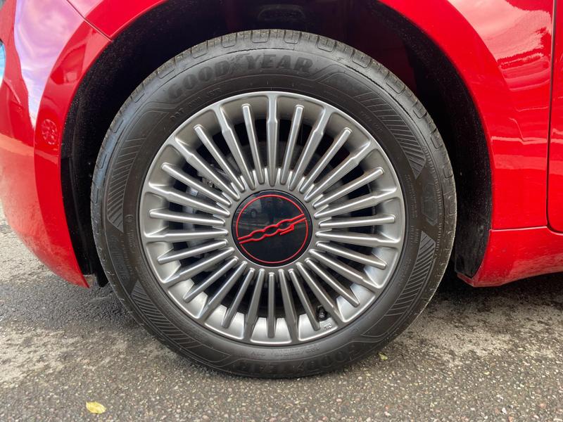 Used Fiat 500 2024 for sale - 76888152: Photo 13